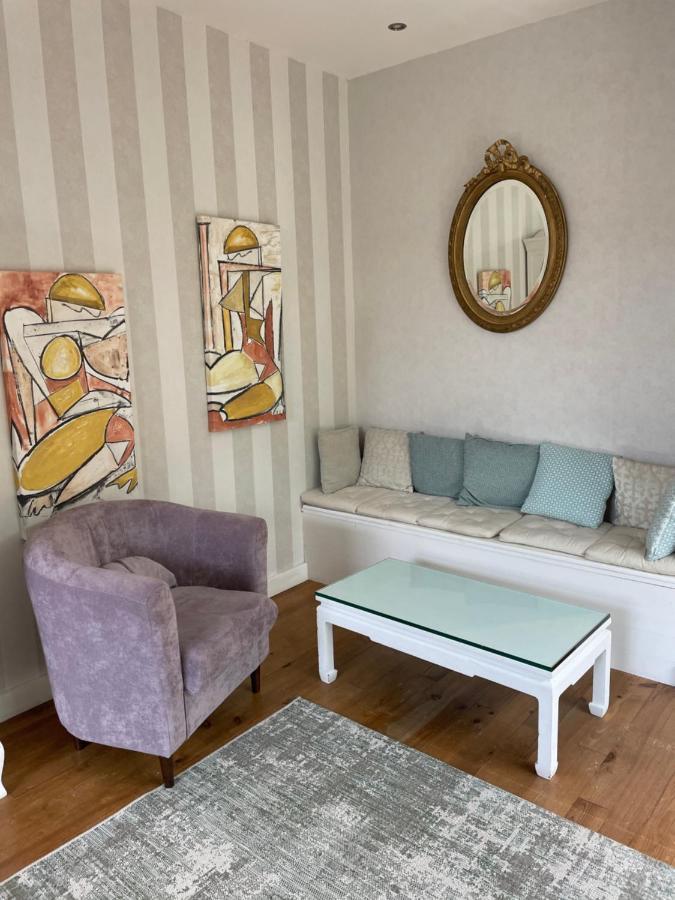 Maison La Tour Динан Екстериор снимка